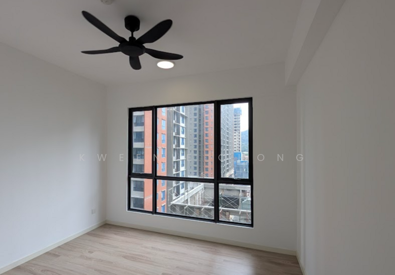 For Sale - Emerald 9