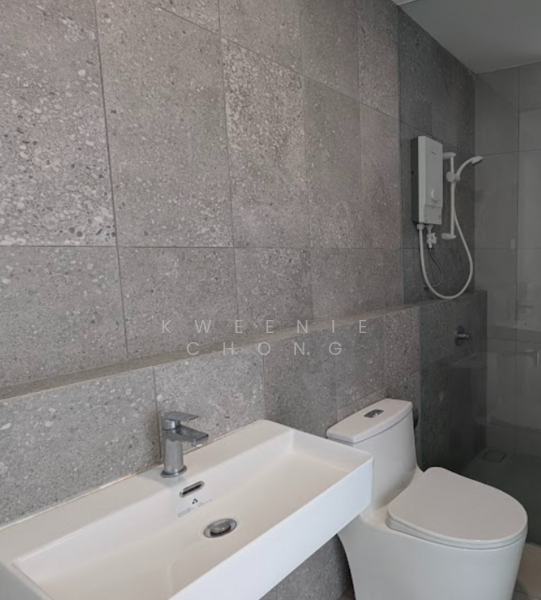 For Sale - Emerald 9