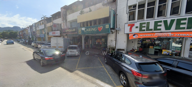 Untuk Dijual - taman melawati jalan negara 3 sty shoplot 22x80 main entrance . freehold