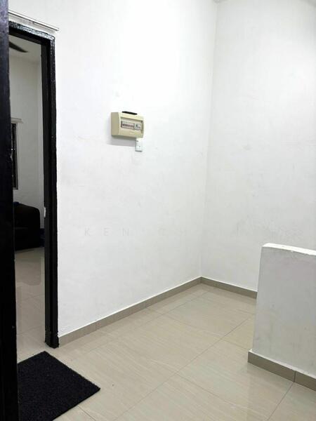 For Sale - Taman Kempas