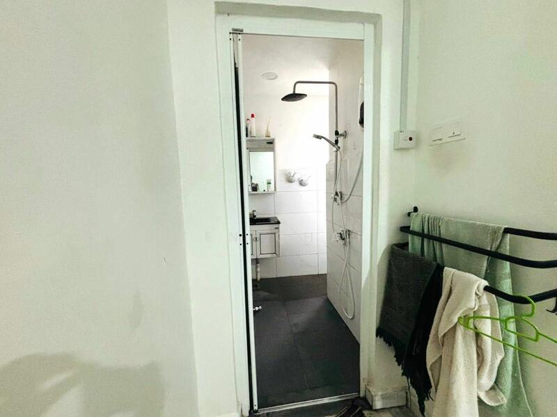 For Sale - Taman Kempas