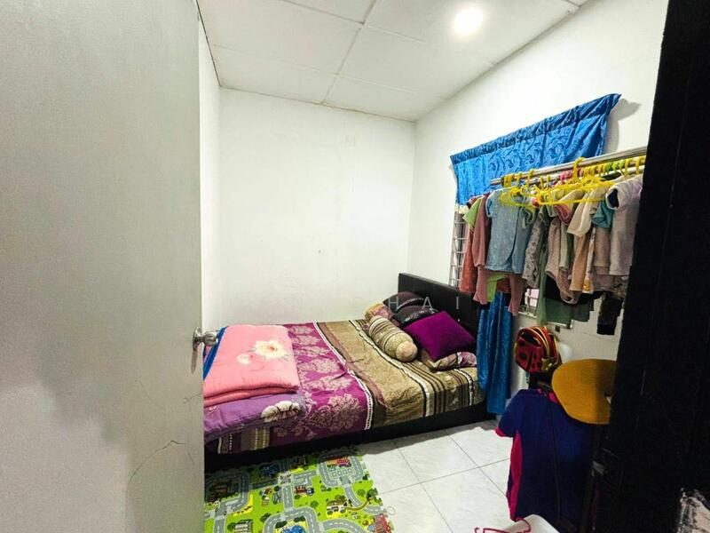 For Sale - Taman Kempas