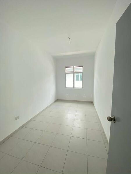 Untuk Dijual - double storey terrace@ scientex utama senai