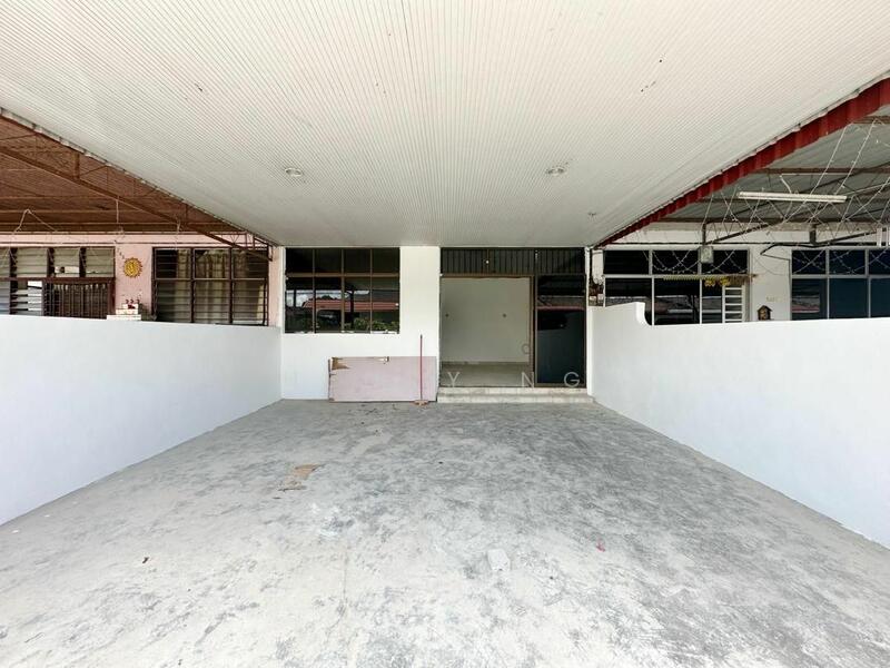 For Sale - 1-storey Terraced House at Taman Ria