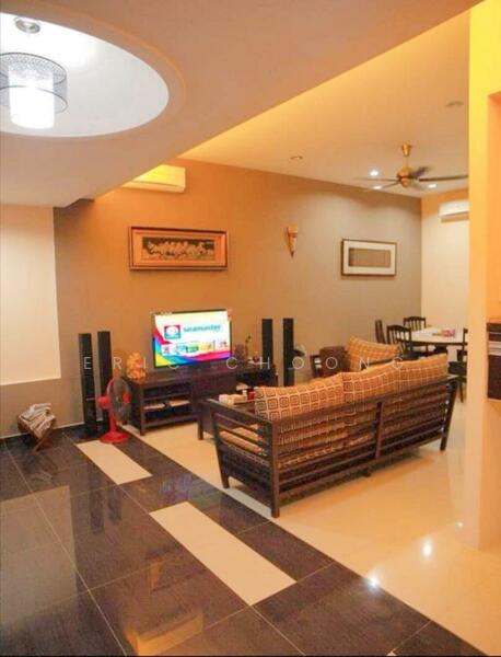 For Sale - SETIA PEARL ISLAND JALAN NURI BAYAN LEPAS SUNGAI ARA 3 STOREY TERRACE