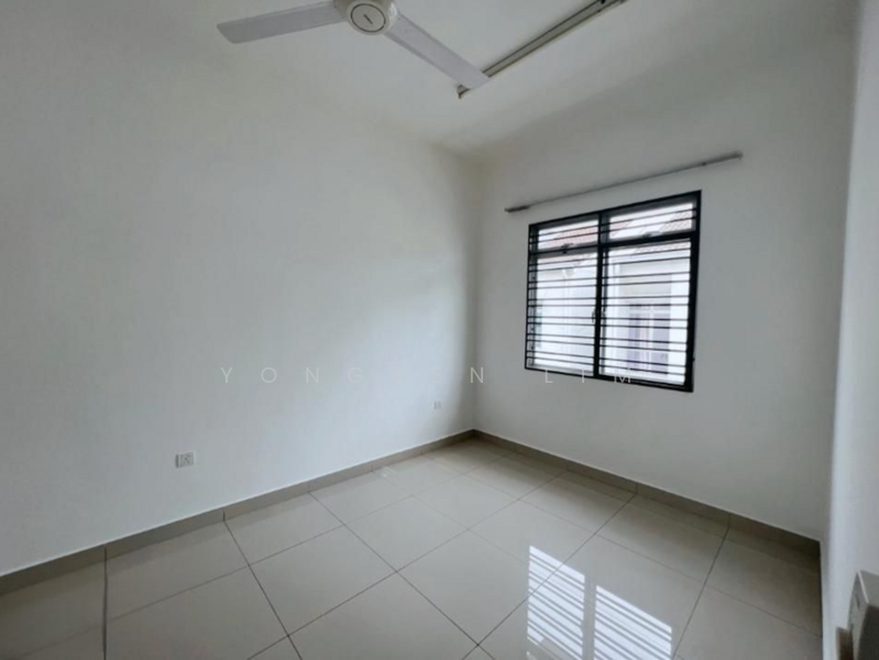 For Sale - BANDAR RIMBAYU PERENNIA