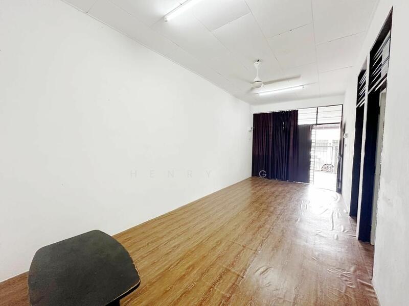 For Sale - 1-storey Terraced House at Taman Keladi