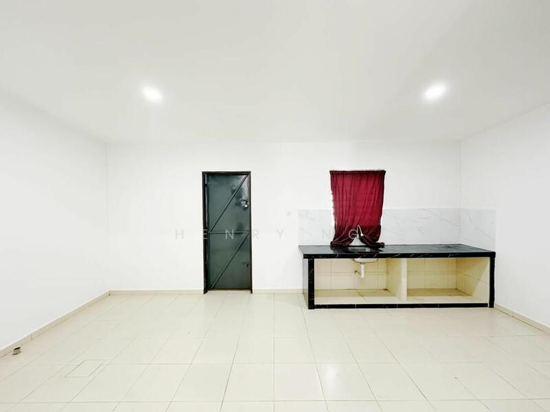 For Sale - 1-storey Terraced House at Taman Keladi