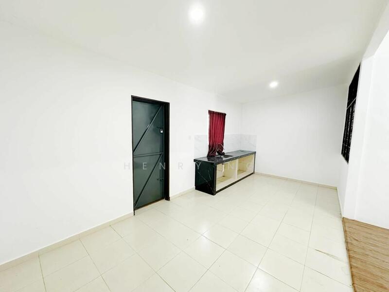 For Sale - 1-storey Terraced House at Taman Keladi