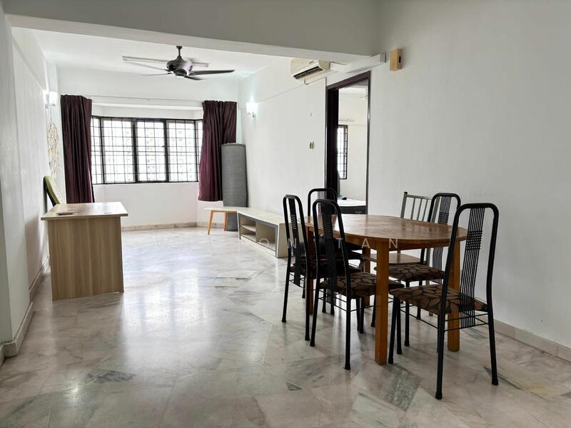 Untuk Disewa - Danau Idaman