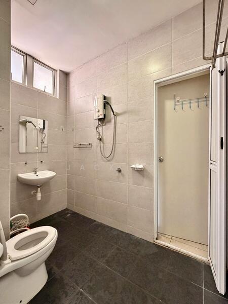 Untuk Disewa - BM City Suites @ BM City Mall