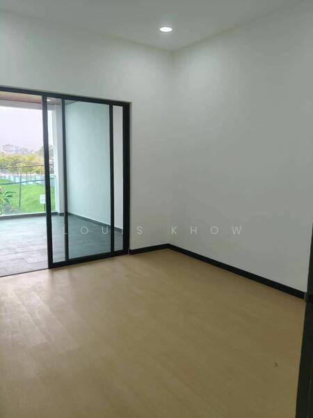 For Sale - Tun Aminah Tuns Aminahs