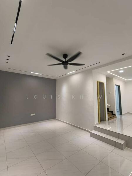 For Sale - Tun Aminah Tuns Aminahs