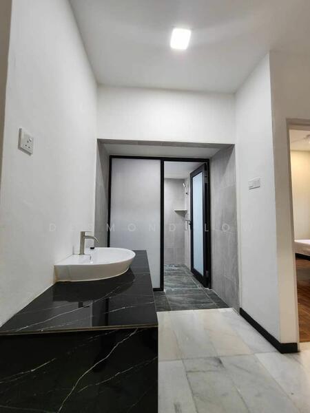 For Rent - Westlands Court