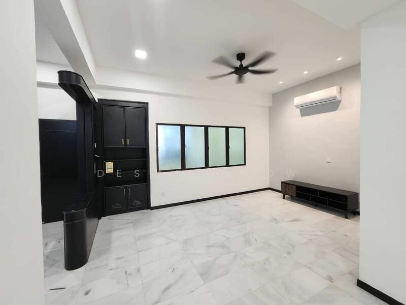 Untuk Dijual - Westlands Court