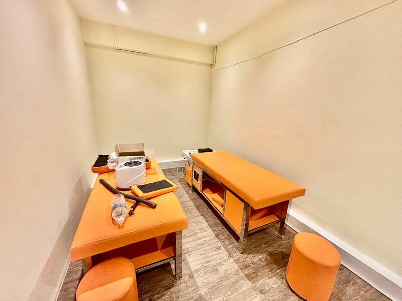 Untuk Dijual - Danga Utama ( ROI：5% ) 3.5 Storey Shoplot