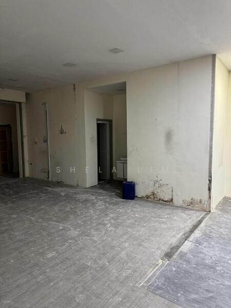 Untuk Disewa - Kebun Teh, Jalan Kebun Teh 1 @ 2.5 Storey Shoplot (Facing Main Road)