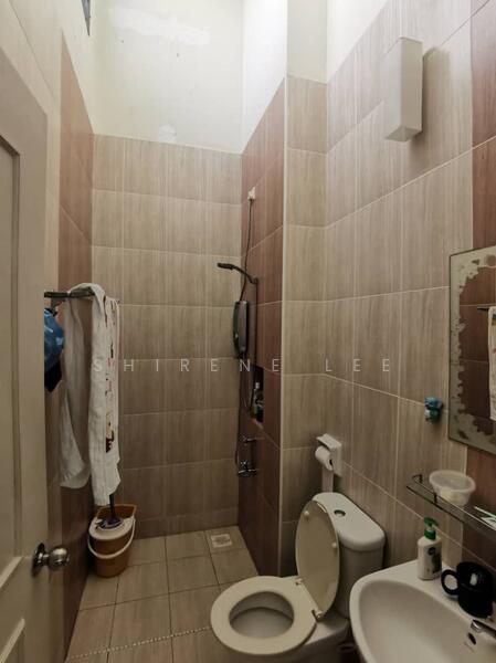 For Rent - Taman gaya