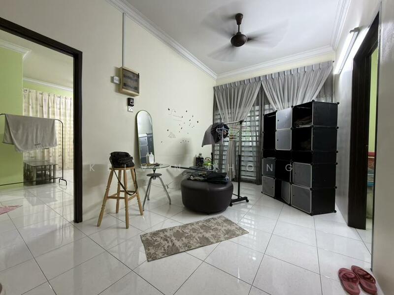 For Sale - Pengkalan Tiara 32x70 Double Sty Semi D