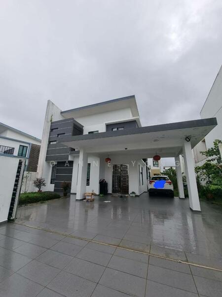 Untuk Dijual - Double Storey Semi D House @ Jalan Scientex Impian 2, Taman Scientex Impian, Kulai, Sedenak, Johor.
