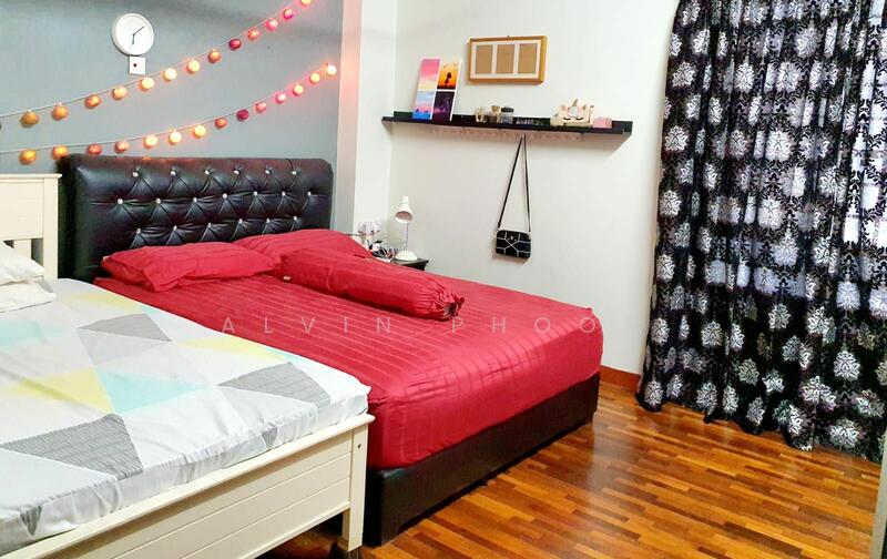 Untuk Disewa - Pertiwi Indah