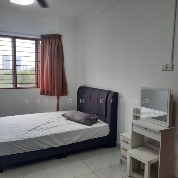 For Rent - Koi Tropika