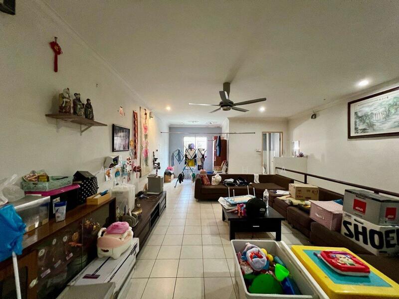 For Sale - Shop at Batu Kawa