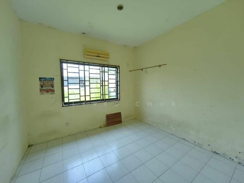 For Sale - 1-storey Terraced House at Taman Desa Ilmu