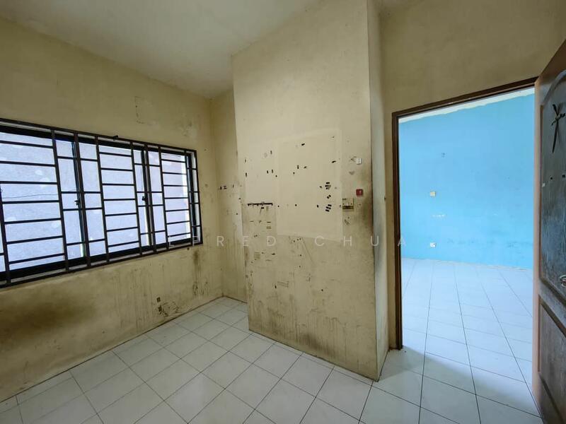 For Sale - 1-storey Terraced House at Taman Desa Ilmu