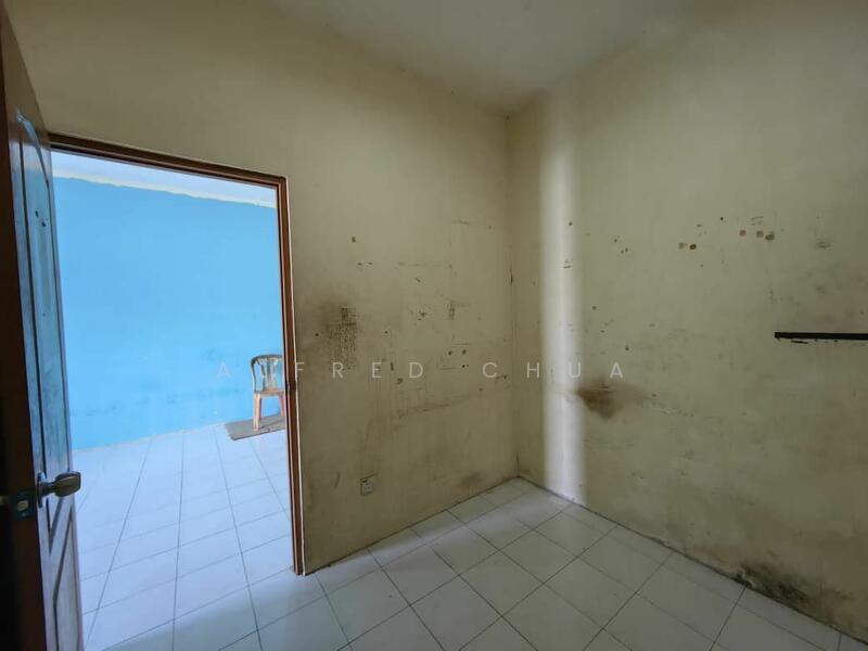 For Sale - 1-storey Terraced House at Taman Desa Ilmu