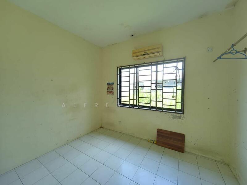 For Sale - 1-storey Terraced House at Taman Desa Ilmu