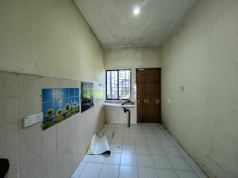 For Sale - 1-storey Terraced House at Taman Desa Ilmu