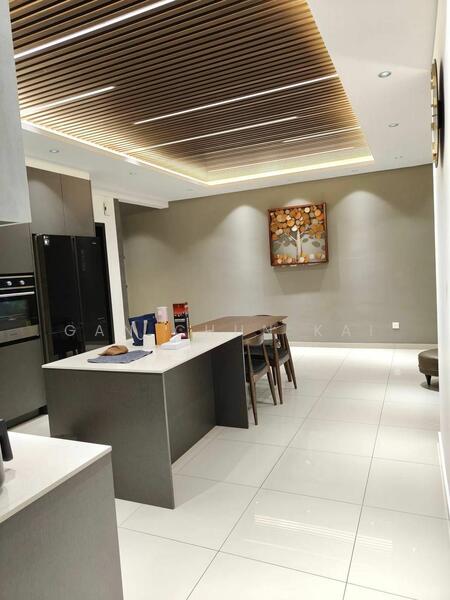 Untuk Disewa - Golden Triangle 2