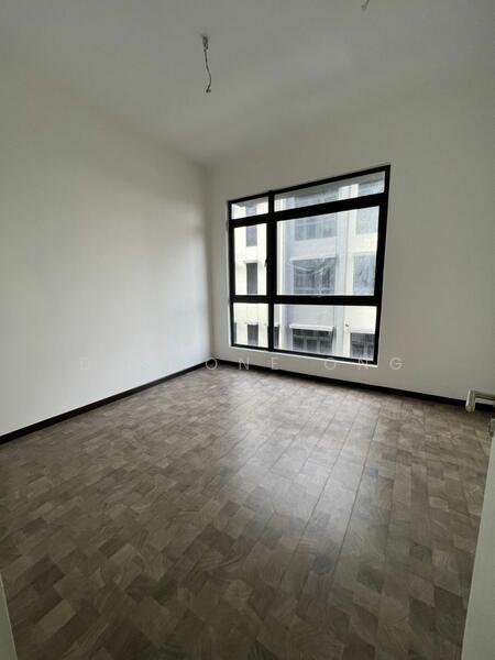 Untuk Dijual - 3.5-storey Terraced House at Bukit Serdang