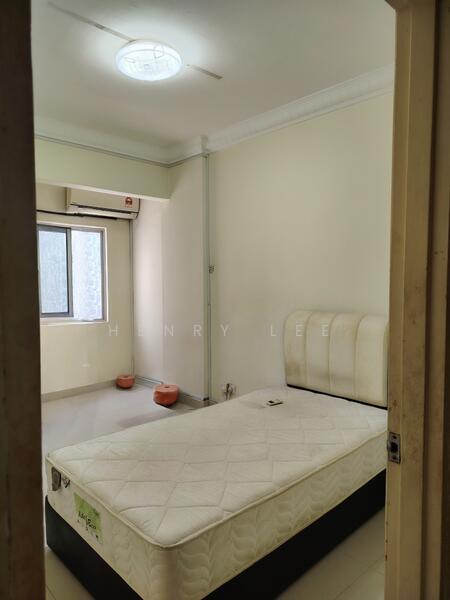 Untuk Dijual - Putri Ria