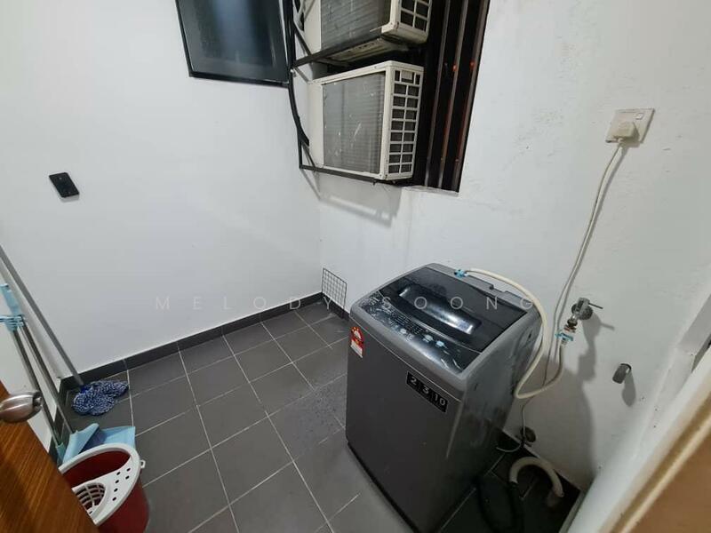 For Rent - Pearl Suria