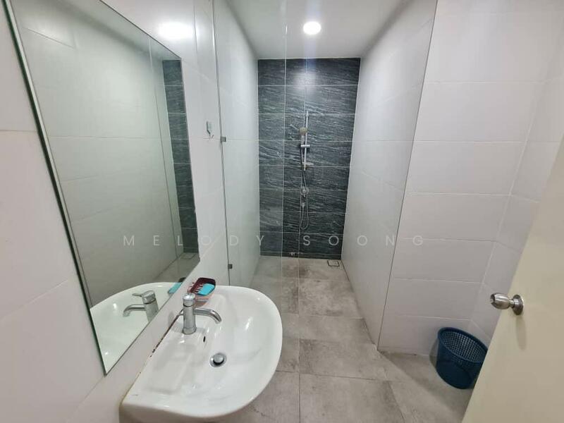 For Rent - Pearl Suria