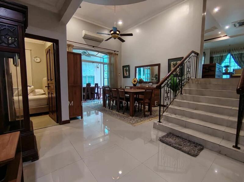 For Sale - Johor Bahru Taman Redang Fully Renovated 3 Storey Semi D 6bed