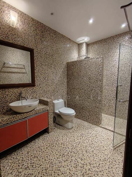 For Sale - Johor Bahru Taman Redang Fully Renovated 3 Storey Semi D 6bed