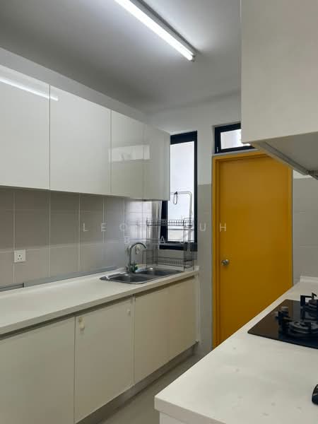Service Residence for Rent at i-Residence @ i-City - Leow Yuh Biau - Kitchen - PropertyGuru.com.my
