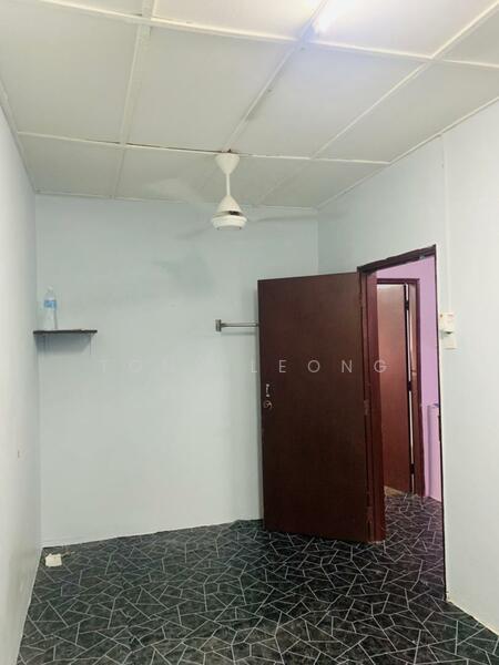 Untuk Disewa - AMPANG 3 STOREY FR RENT , TAMN BUKIT TERATAI