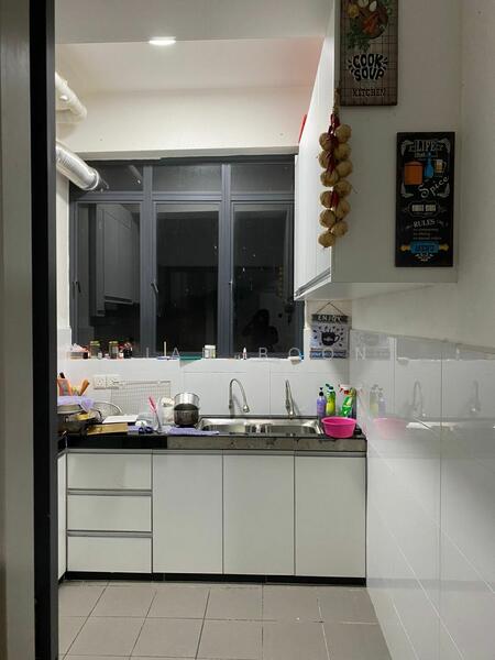 Untuk Disewa - Ria @ Amaniah Mulia