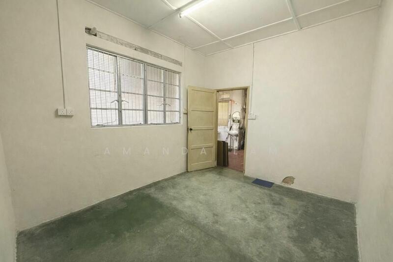 1-storey Terraced House at Taman Hijau untuk Untuk Dijual - RM 900,000, Feb 2026 - PropertyGuru.com.my