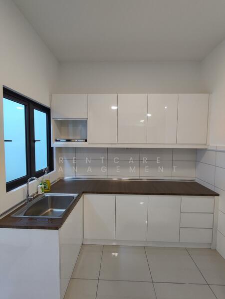 For Rent - Parkhill Residence