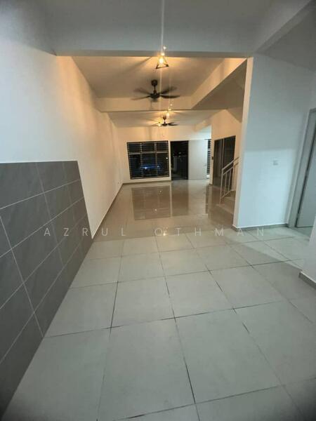 Rumah Teres 2-Tingkat untuk Dijual di Bandar Springhill (Port Dickson) - Azrul Othman - PropertyGuru.com.my