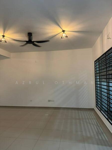 Rumah Teres 2-Tingkat untuk Dijual di Bandar Springhill (Port Dickson) - Azrul Othman - PropertyGuru.com.my