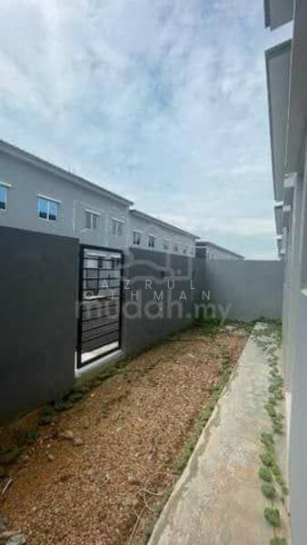 Rumah Teres 2-Tingkat untuk Dijual di Bandar Springhill (Port Dickson) - Azrul Othman - PropertyGuru.com.my