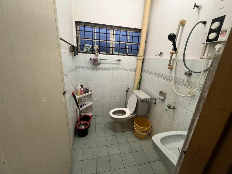 Untuk Dijual - Double Storey Terrace House, AU 2, Taman Sri Keramat. Kuala Lumpur