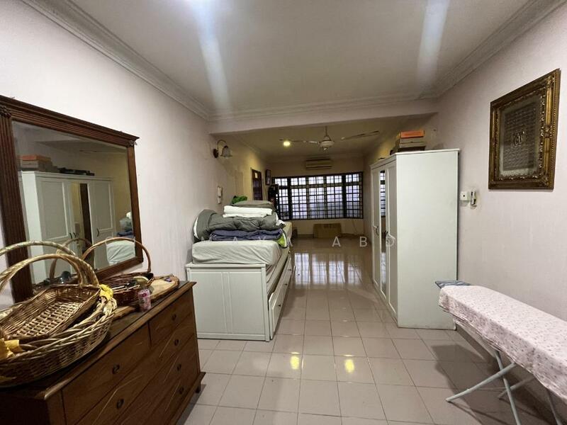 Untuk Dijual - Double Storey Terrace House, AU 2, Taman Sri Keramat. Kuala Lumpur