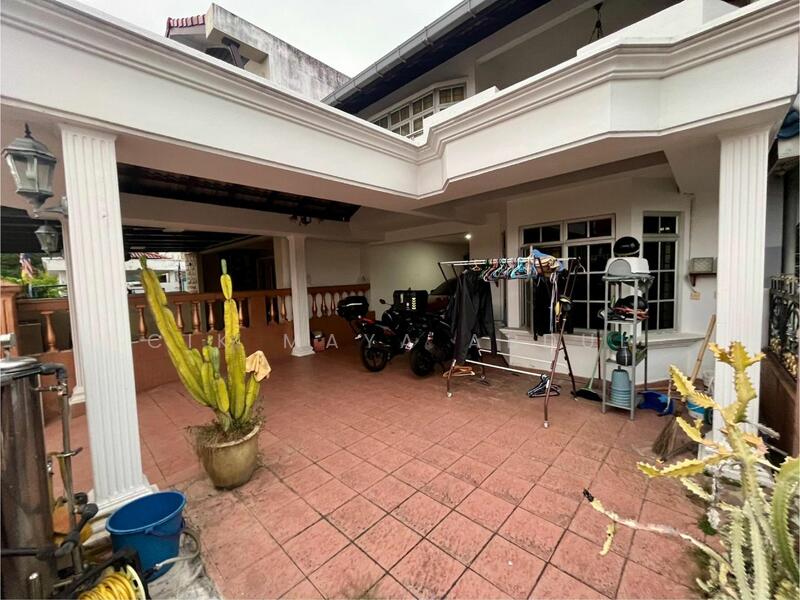 Untuk Dijual - Double Storey Terrace House, AU 2, Taman Sri Keramat. Kuala Lumpur